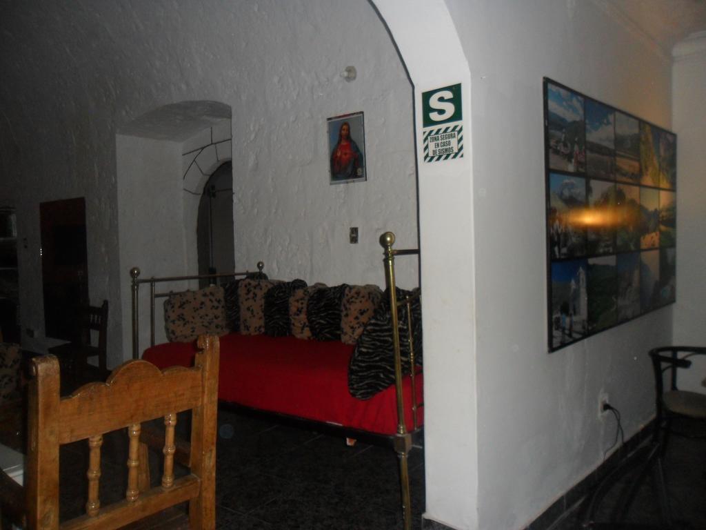 La Casa De Ana - Peru Bed & Breakfast Yanahuara Ngoại thất bức ảnh