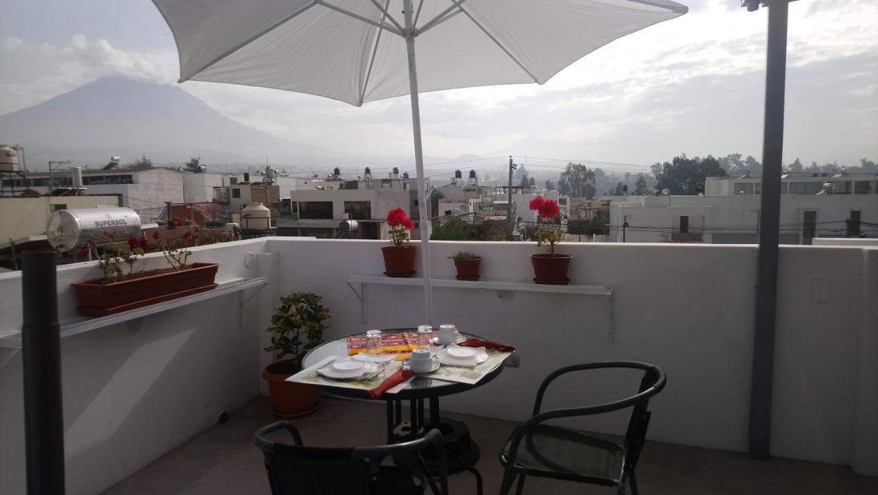 La Casa De Ana - Peru Bed & Breakfast Yanahuara Ngoại thất bức ảnh