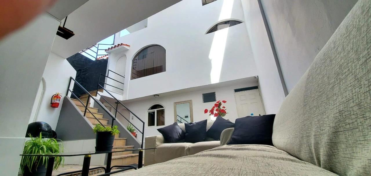 La Casa De Ana - Peru Bed & Breakfast Yanahuara Ngoại thất bức ảnh